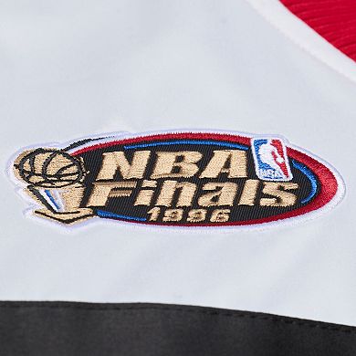 Men's Mitchell & Ness Red Chicago Bulls Hardwood Classics Head Coach Lightweight Satin Full-Snap Jacket