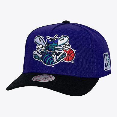 Men's Mitchell & Ness Purple Charlotte Hornets Legendary Home Pro Pinch Snapback Hat