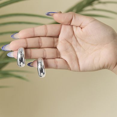 JS Jessica Simpson Chunky Hoop Earrings in Silver Tone Finish