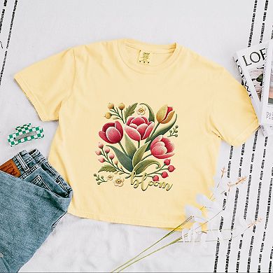 Bloom Tulips Faux Texture - Women's Boxy Crop Top Graphic T-Shirt