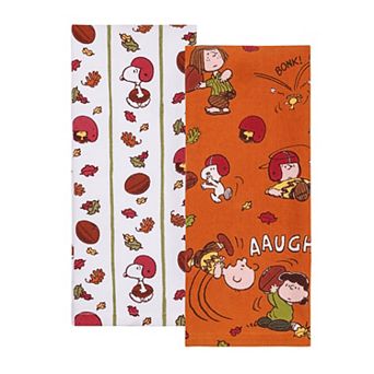 Celebrate Together™ Peanuts 2-Pack Football Kitchen Towel Set
