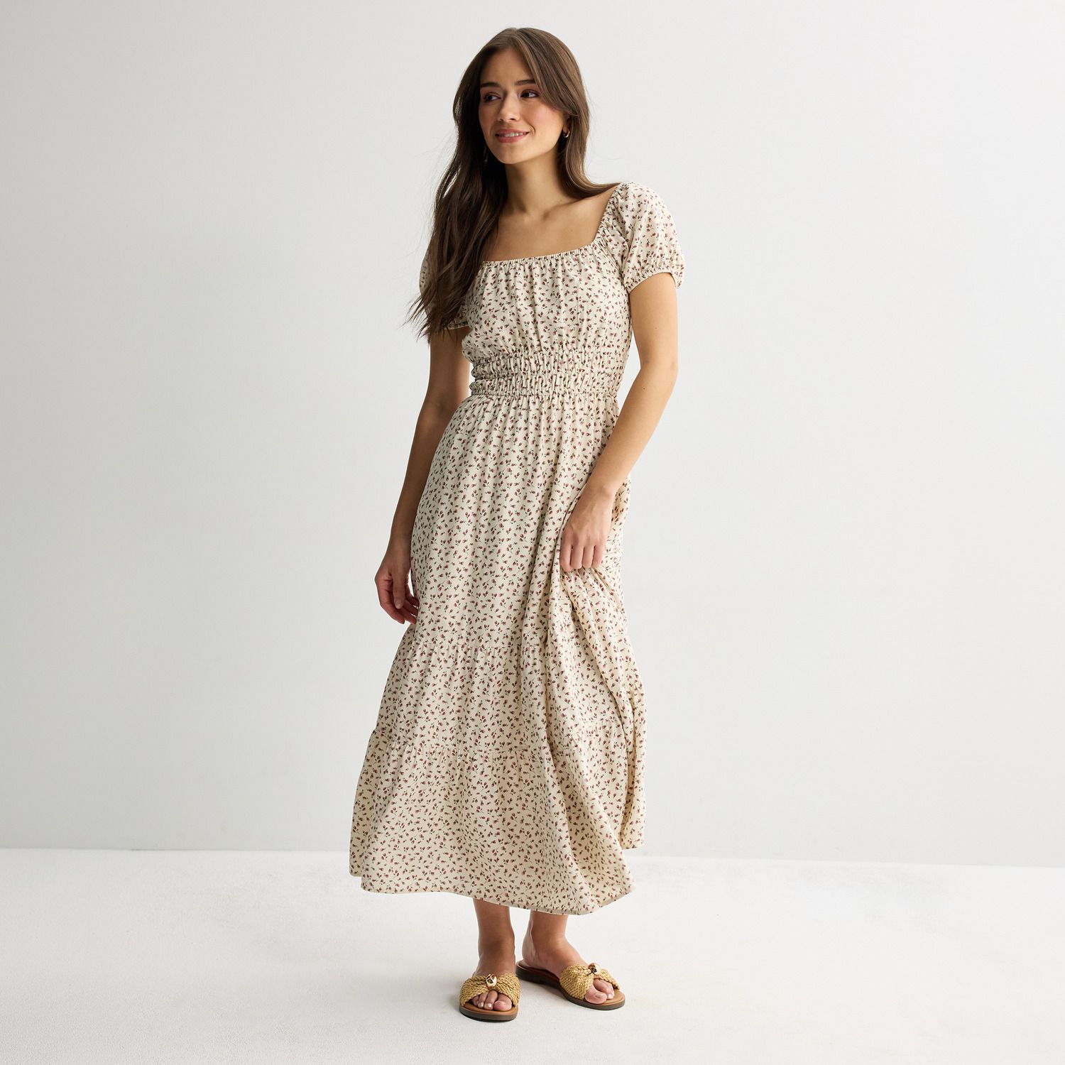 Женское платье SO Juniors' SO® Ruched Short Sleeve Midi, цвет: Бежевый розовый с принтом