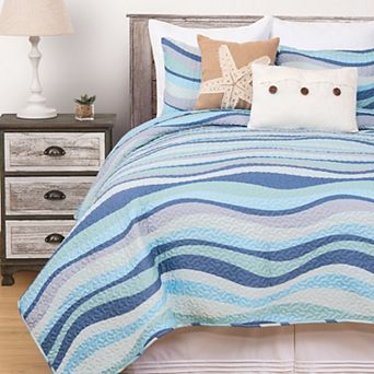 C&F Home Seawaves Coastal Quilt Set with Shams