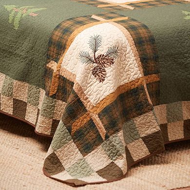 C&F Home Forest Friends Quilt