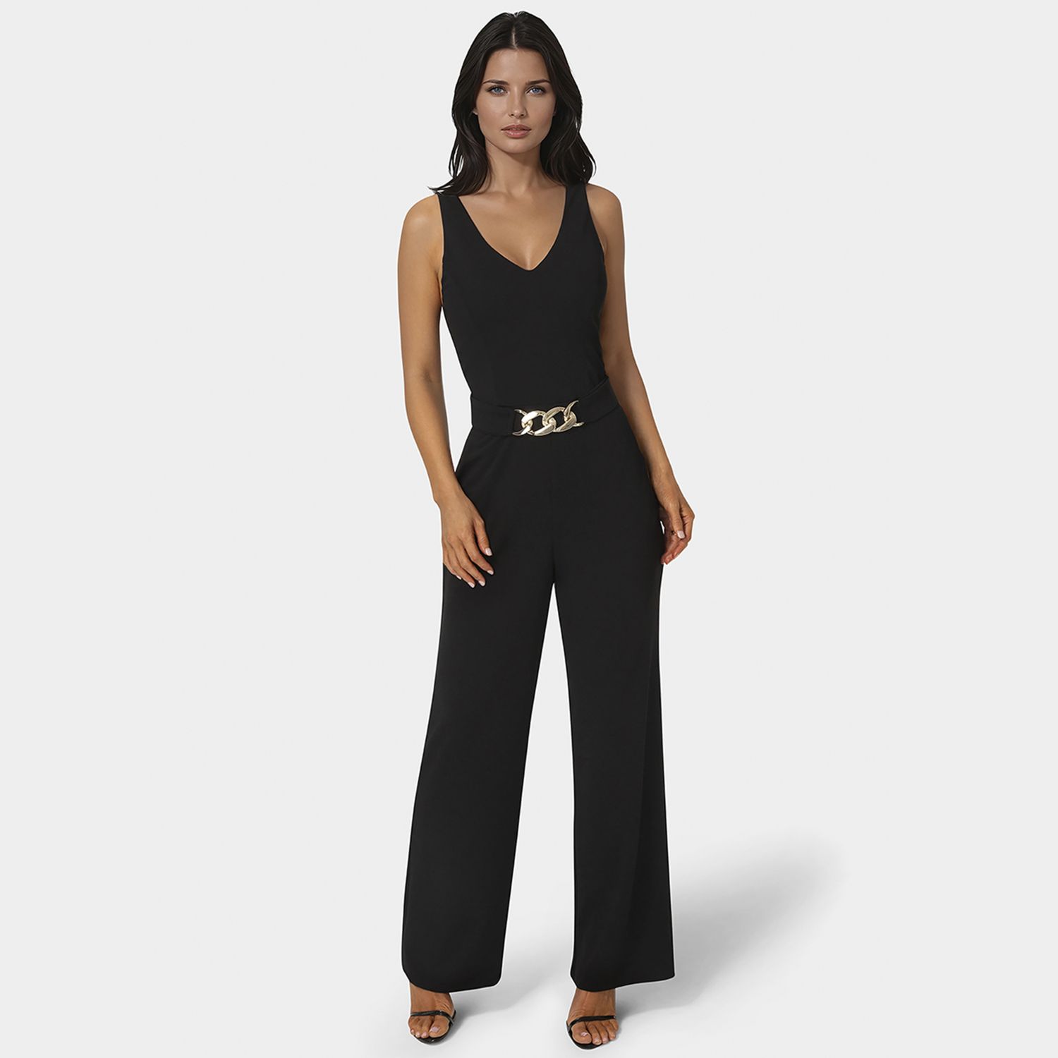 Женские комбинезоны bebe Scuba Crepe V-Neck Belted Jumpsuit