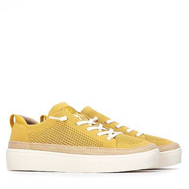 Refresh Collection Women's Casual Lace-Up Sneakers 175233