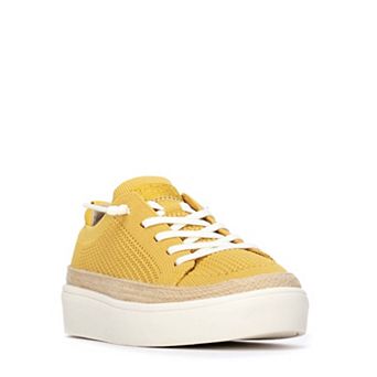 Refresh Collection Women's Casual Lace-Up Sneakers 175233