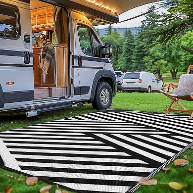 Outdoor Patio Reversible Plastic Straw Rug