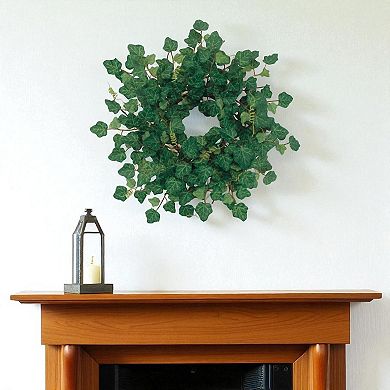 HomeRoots 18" Green Ivy Artificial Wreath