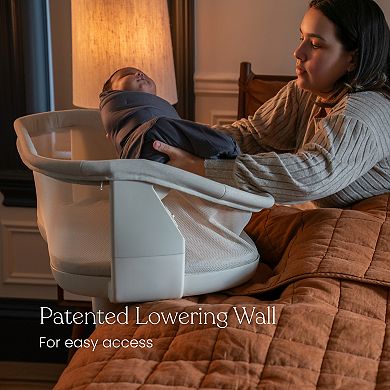 HALO BassiNest Swivel 360° Adjustable Baby Bassinet