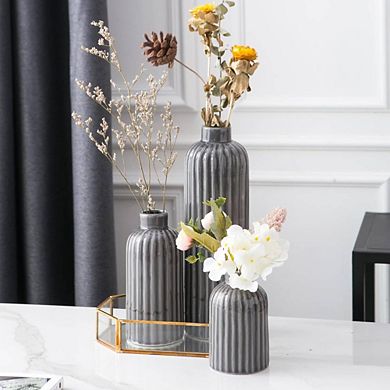 3 Minimalist Ribbed Pottery Ornamental Vase