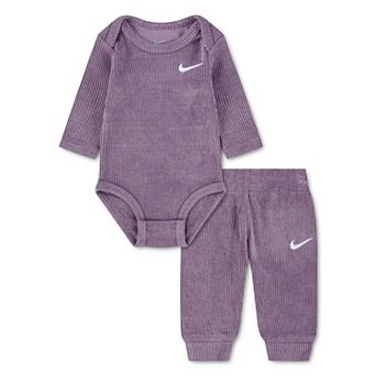 Newborn Baby Nike Chenille Long Sleeve Bodysuit & Pants 2 pc Set