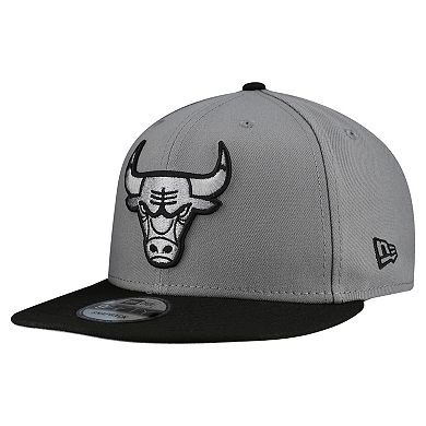 Men's New Era Gray Chicago Bulls Core Logo Storm Gray Two-Tone 9FIFTY Snapback Hat