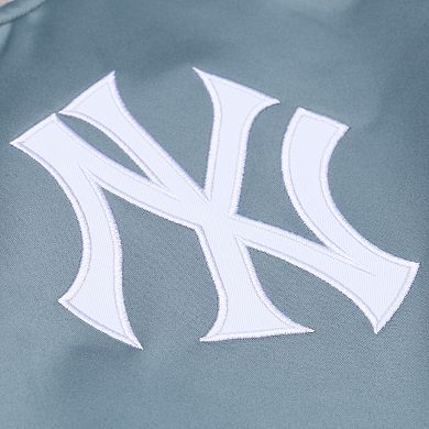 Men's Mitchell & Ness Gray New York Yankees Thunderstorm Head Coach Lightweight Satin Full-Snap Jacket