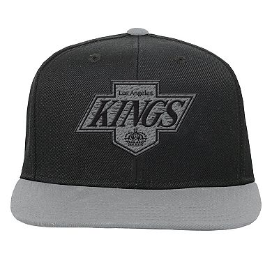 Youth Mitchell & Ness Black/Silver Los Angeles Kings Core Team Two-Tone Snapback Hat