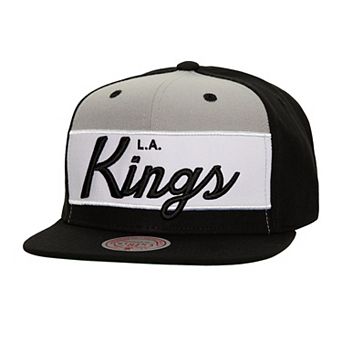 Men's Mitchell & Ness Black Los Angeles Kings Retro Script Colorblock Snapback Hat