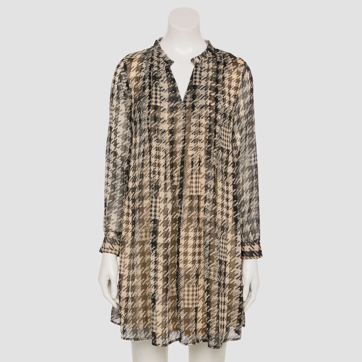 Женское платье Nine West Adaptive Ruffle Neck Pintuck Mini, цвет: Чёрная гусиная лапка