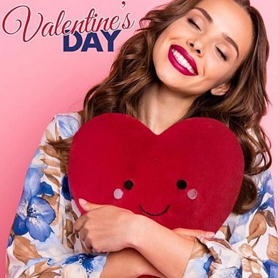 Cute Plush Red Heart Decorative Throw Pillow