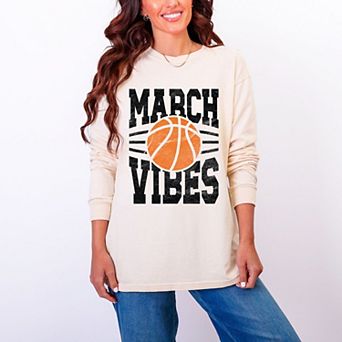 March Vibes Basketball Distressed - Women's Garment Dyed Long Sleeve Graphic T-Shirt