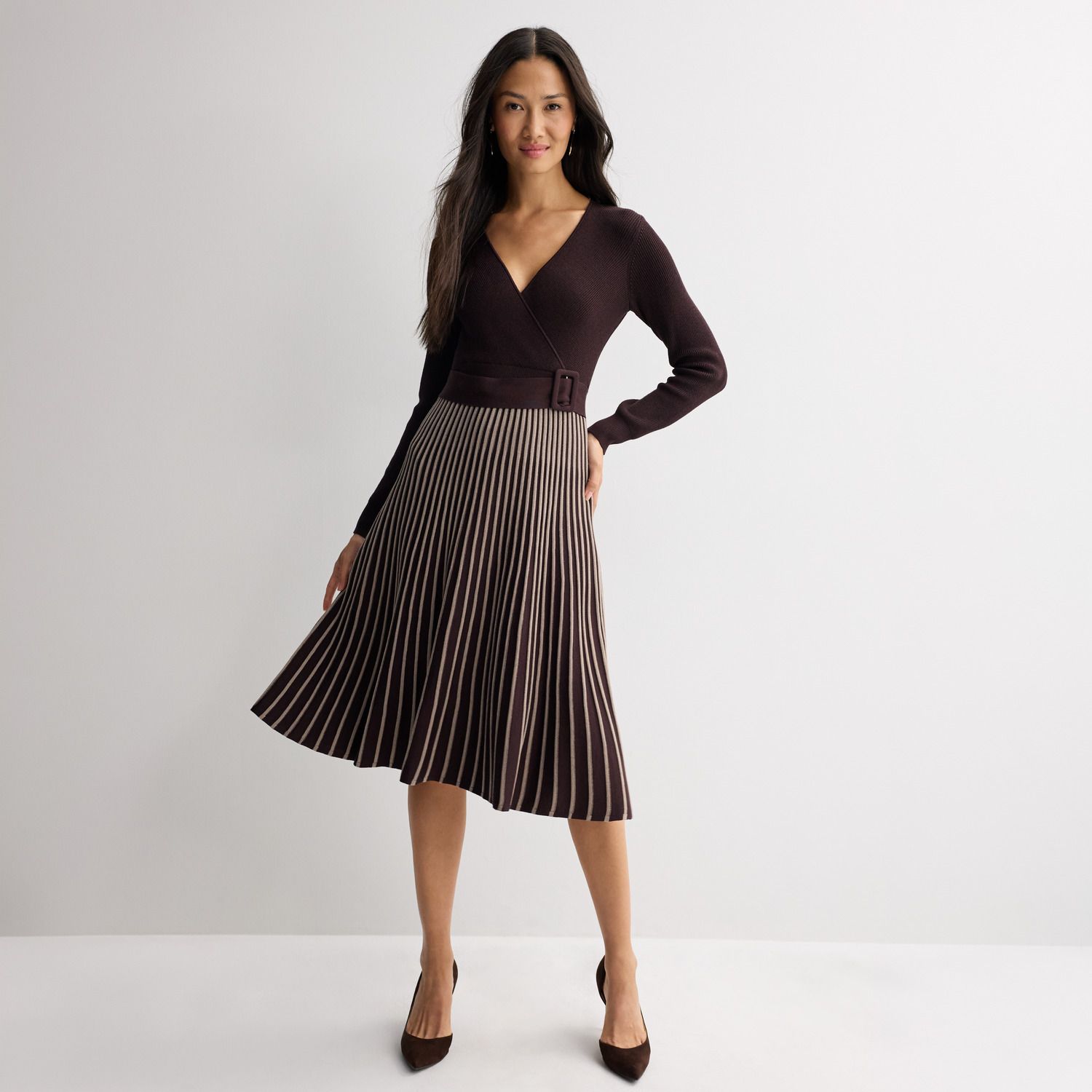Женское платье Robbie Bee Rib Pleated Belted