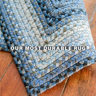 Homespice Graphite Braided Rug Washable Indoor/Outdoor White/Ivory/Silver/Gray Rug