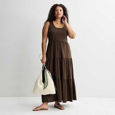 Juniors' Plus Size SO® Tiered Knit Maxi Dress