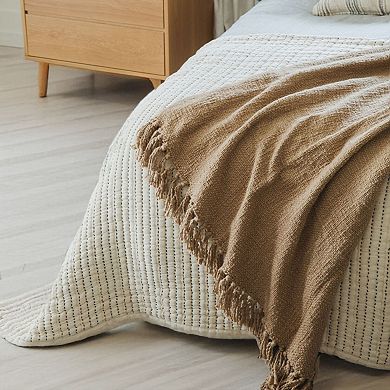 Coastal Stitch Quilted Bedspread