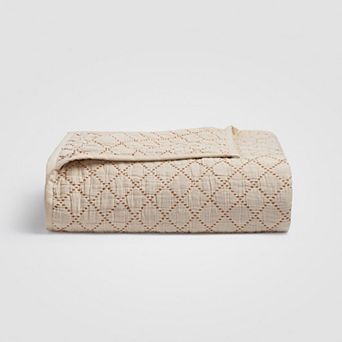 Diamond Stitch Quilted Bedspread