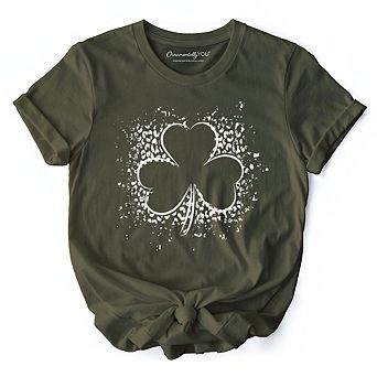 Splatter Shamrock Silhouette St Patrick’s Day T-Shirt, Retro Lucky Clover Tee