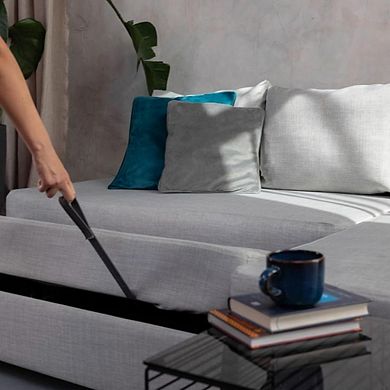 Traditional Elegant Sofa With Storage