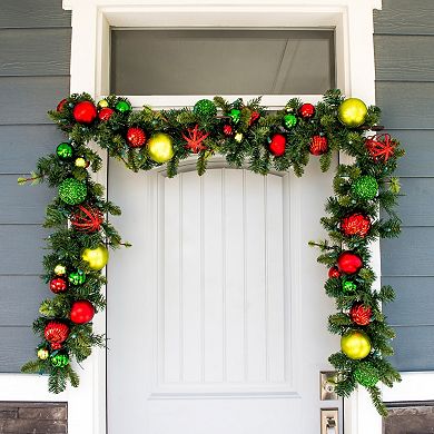 BrylaneHome Garland Door Hanger