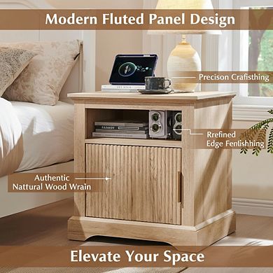 ZUQIETA 22" Fluted Nightstand with Charging Station, Open Shelf & Spacious Top, Natural Wood