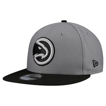 Men's New Era Gray Atlanta Hawks Core Logo Storm Gray Two-Tone 9FIFTY Snapback Hat