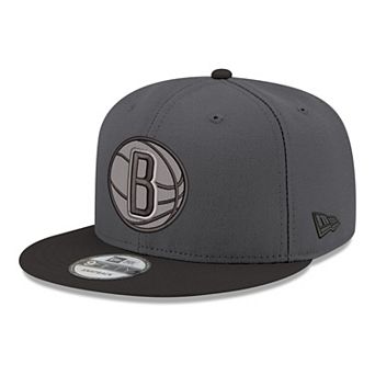Men's New Era Gray/Black Brooklyn Nets Logo 2-Tone 9FIFTY Snapback Hat