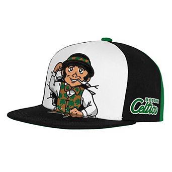Youth Mitchell & Ness Green Boston Celtics Mascot Snapback Hat
