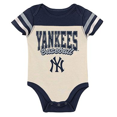 "Newborn Outerstuff Navy New York Yankees Up One Three-Piece Bodysuit, Bib & Booties Set"