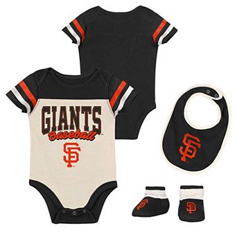 "Newborn Outerstuff Black San Francisco Giants Up One Three-Piece Bodysuit, Bib & Booties Set"