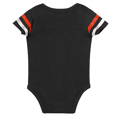 "Newborn Outerstuff Black San Francisco Giants Up One Three-Piece Bodysuit, Bib & Booties Set"