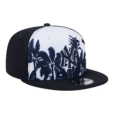 Men's New Era Navy New York Yankees 2026 Spring Training Fan Pack Grow 9FIFTY Snapback Hat