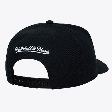 Men's Mitchell & Ness White Chicago Bulls Hardwood Classics Legendary Away Pro-Pinch Adjustable Hat