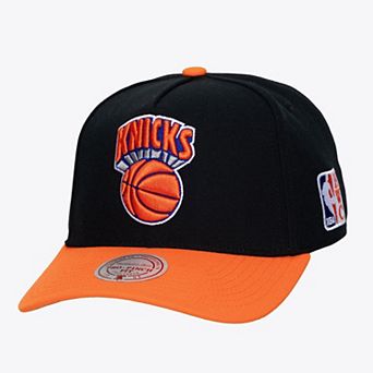 Men's Mitchell & Ness Black New York Knicks Hardwood Classics Legendary Away Pro-Pinch Adjustable Hat