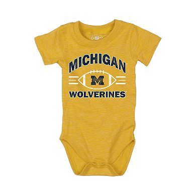 Infant Wes & Willy Maize Michigan Wolverines Cloudy Yarn Bodysuit & Shorts Set