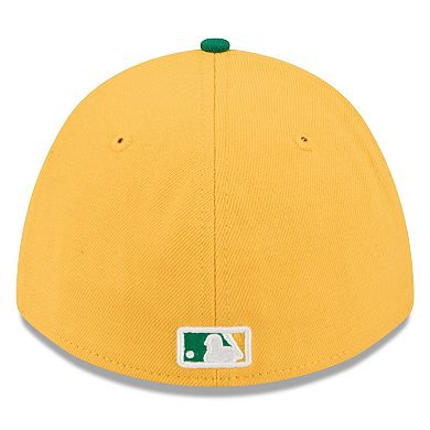 Men's New Era Gold/Green Athletics 2026 Spring Training M-Crown 39THIRTY Flex Hat