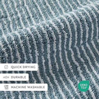 Home Collection Pinstripe Bathroom Mat