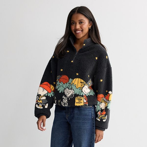 Juniors' Peanuts Halloween Gang Quarter-Zip Pullover