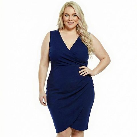 Женские платья 24Seven Plus Size 24Seven Comfort Apparel Essential Solid V-Neck Sleeveless Faux Wrap Midi Dress