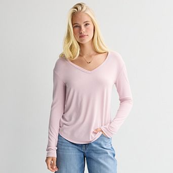 Juniors' SO® Long Sleeve V-Neck Tee