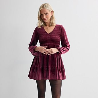 Juniors' SO® Long Sleeve Smocked Dress