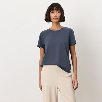 Luxe Signature Crewneck Tee Made With Organic Cotton