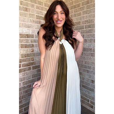 Maternity Colorblock Pleated Halter Neck Maxi Dress